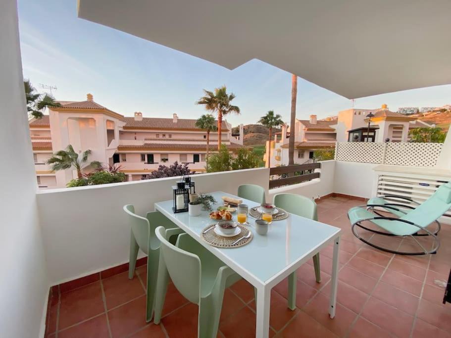 Wonderful Appartement On Golf Site Near Marbella La Cala De Mijas Exterior photo